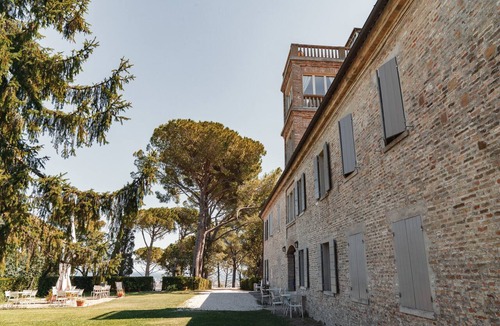 Santa Veneranda Apartment | In old rural farmhouse, with swimming pool, suitable for families