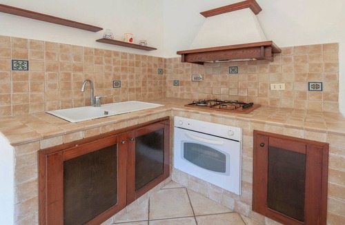 Procchio Apartment | In the countryside with large garden - 3-room apartment Novella