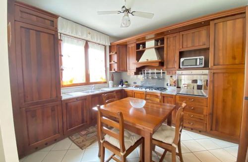 San Donato Milanese Apartment | [Incantevole] - 15 Minuti da Duomo + Wifi, Parking