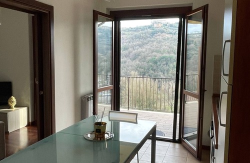 Montelaguardia Apartment | Incantevole Appartamento a Perugia a 2 Minuti dal Centro
