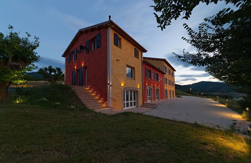 Matelica Other | Independent apartment, in wine resort with SPA and swimming pool.