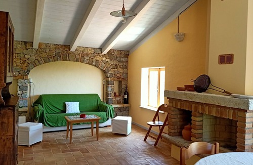 Lentiscosa House | Independent house with sea view