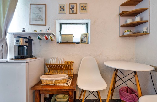 Assisi Apartment | 'Independent Room in Assisi' with Shared Pool, Private Terrace and Wi-Fi