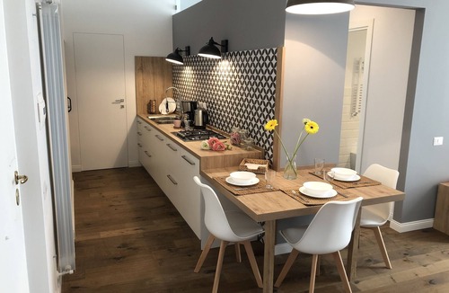 Naples City Centre Apartment | Inspiring New Apartment in Central Naples