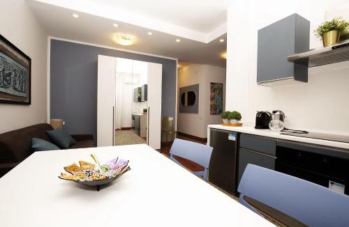 Cosenza Apartment | Isonzo Home