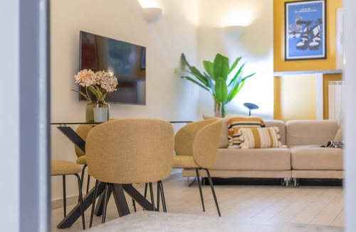 Vatican Apartment | 100 m² Apartment ∙ 2 bedrooms ∙ 4 guests