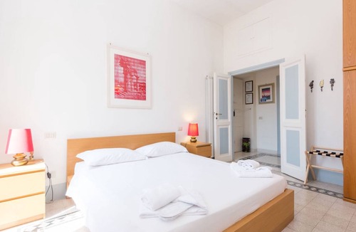Vatican Apartment | 100 m² Apartment ∙ 1 bedroom ∙ 7 guests