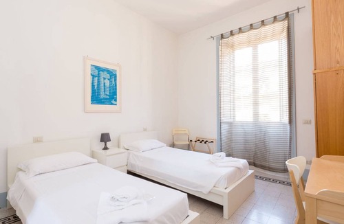 Vatican Apartment | 100 m² Apartment ∙ 1 bedroom ∙ 7 guests