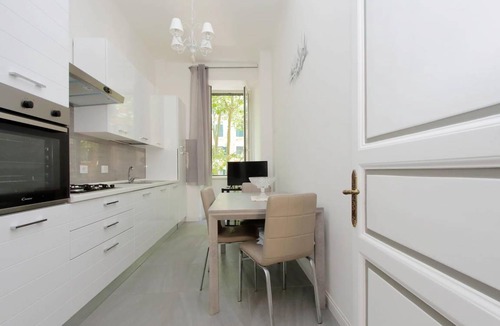 Vatican Apartment | 150 m² Apartment ∙ 3 bedrooms ∙ 7 guests