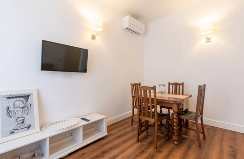 Rione VIII Sant'Eustachio Apartment | Coppelle 3 Apartment Pantheon