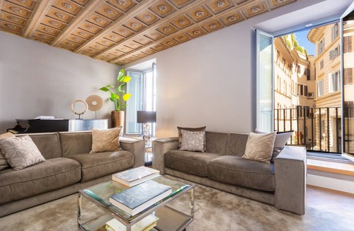 Rione VIII Sant'Eustachio Apartment | 200 m² Apartment ∙ 3 bedrooms ∙ 6 guests