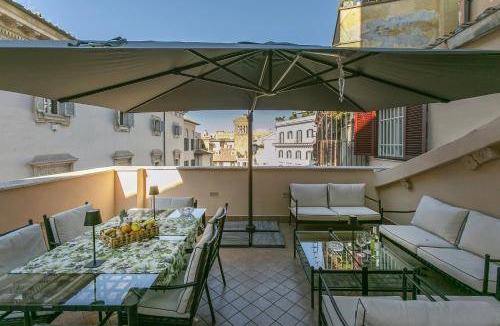 Rione VIII Sant'Eustachio Apartment | 350 m² Apartment ∙ 5 bedrooms ∙ 11 guests
