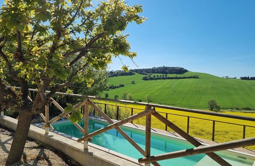 Loreto Villa | Italian Experience- Villa BellaLuce