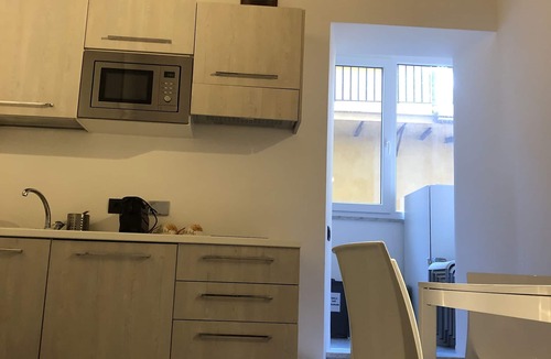 Rione III Colonna Apartment | Iuturna Apartment - Trevi Fountain/Spanish Steps