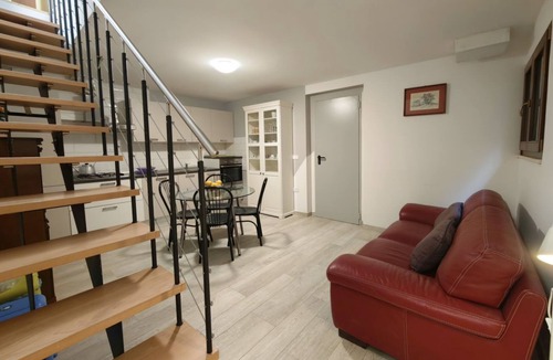Senigallia Apartment | Just a short walk from Marzocca Beach, Casa Neroli is an elegant and welcoming holiday home designed for guests seeking relaxation, comfort, and authentic Mediterranean living.Perfect for 3–4 guests, the house features two stylish bedrooms, two modern