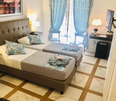 Roman Ghetto House | KAMBAL LUXURY SUITES