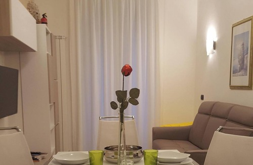 Albate Apartment | Karina House - Como