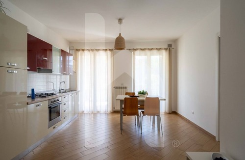 Pineto Apartment | Karismatico - Three-room apartment on the first floor a few steps from the sea