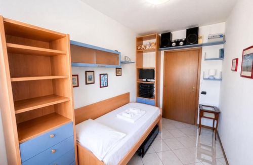 Palombina Nuova Apartment | kiki vista blu