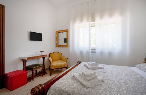 Palese Bed & Breakfast | King Room with Shared Terrace, Wi-Fi and Air Conditioning
