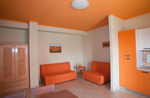 Santa Maria Apartment | Komfortwohnung mit Garten - 70 m vom Meer entfernt by Interhome