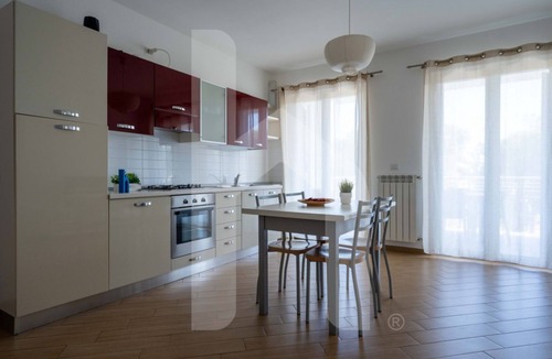 Pineto Apartment | Kreativo - Three-room apartment on the first floor a few steps from the sea