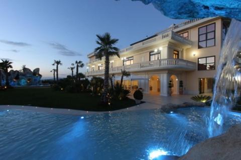 Ariano Irpino Hotel | Kristall e Giardini dell'Eden