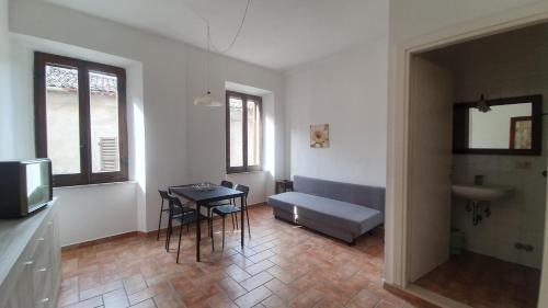 Castell'Azzara House | L'Ancendola
