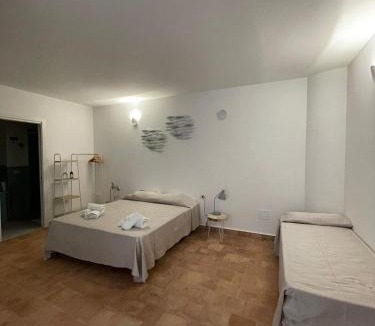 Palinuro House | L'Antica Torre Del Porto