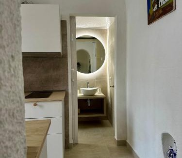 Panza House | L'Antico Granaio Ischia - Camera Partenope