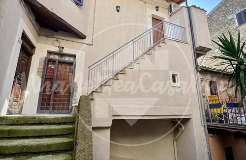 Sacrofano Apartment | L' Attico "UnaNotteaCasaMia"