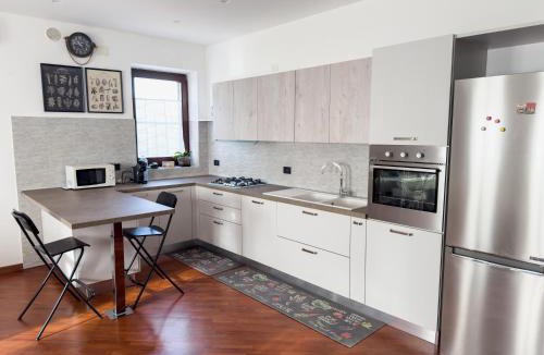 Villa Romana House | L'oasi del Conero - Casa con giardino