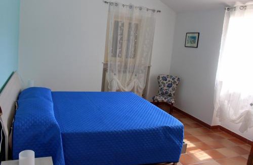Casabianca di Fermo Apartment | L'ulivo e lo scoiattolo