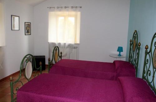 Casabianca di Fermo Apartment | L'ulivo e lo scoiattolo