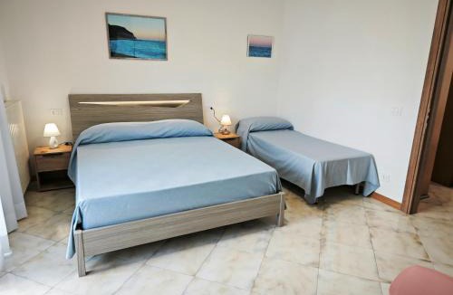 Marcelli Hotel | L20/A La Camera nel verde