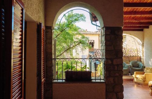 Bobbio House | La casa del Ginkgo