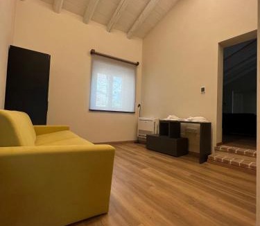 Ottiglio Apartment | La casa della Maestra Ines Maria