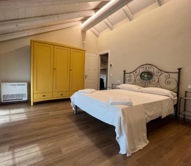 Ottiglio Apartment | La casa della Maestra Ines Maria