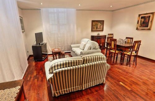 Fermo Apartment | La casa di Carla - Appartamento Palazzo Vinci