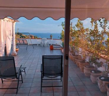 Terracina Villa | La Casa Di Giove