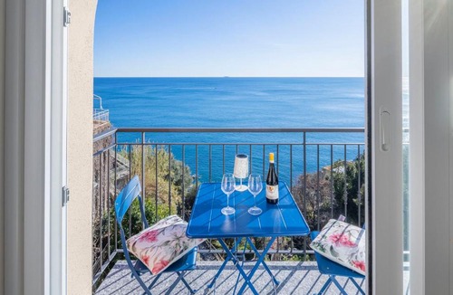Voltri Apartment | La Casa di Martina, amazing seaview