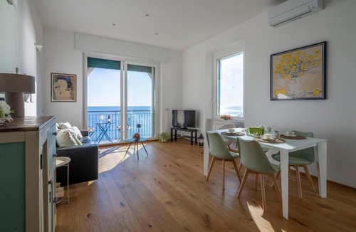 Voltri Apartment | La Casa di Martina, amazing seaview