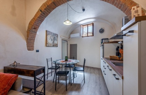 Petroio Apartment | La Casa Di Memmo in the Heart of the Sienese Countryside