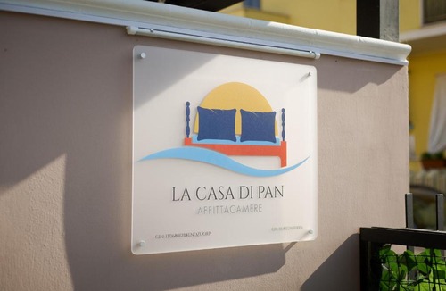 San Martino Bassa House | La Casa di Pan