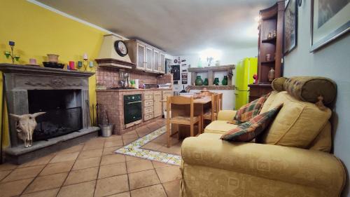 San Gregorio da Sassola Apartment | La casa nel Borgo