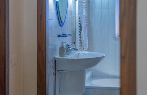 Montelaguardia Villa | La Casa nel Bosco - 8 posti letto - ItalyWeGo