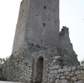 Arpino House | la casa nell'acropoli , primo piano