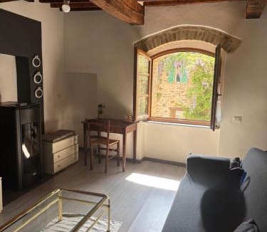 Montenero Apartment | La Casetta del Pozzo