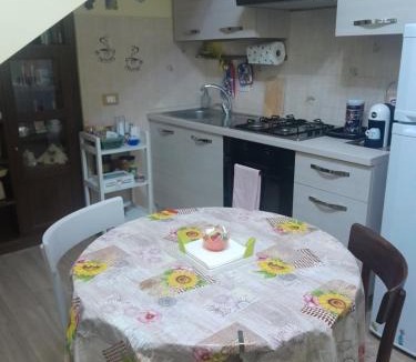 Montopoli di Sabina Apartment | La casina del ponte