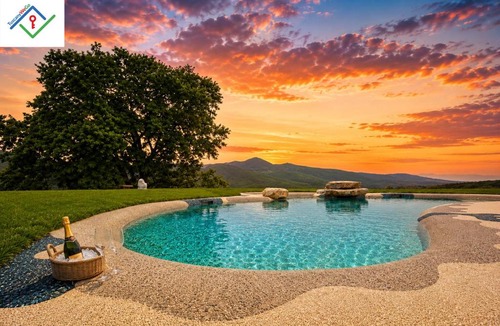 Riparbella Apartment | La Casina - Villa Toscana con Piscina Privata e Vista Panoramica, Idromassaggio, Sauna, Palestra - Piscina aperta fino al 31 Ottobre
